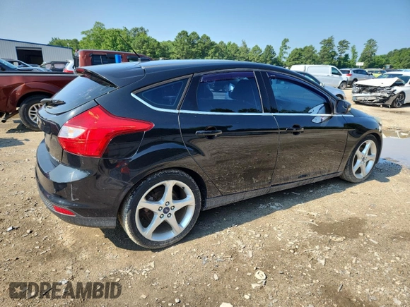 2014 Ford Focus Titanium with VIN 1FADP3N21EL274263, listed as a Copart auction lot 64017905 with 211,775 mi miles and Clean title. Bid and sale history available at DreamBid. Image 3.