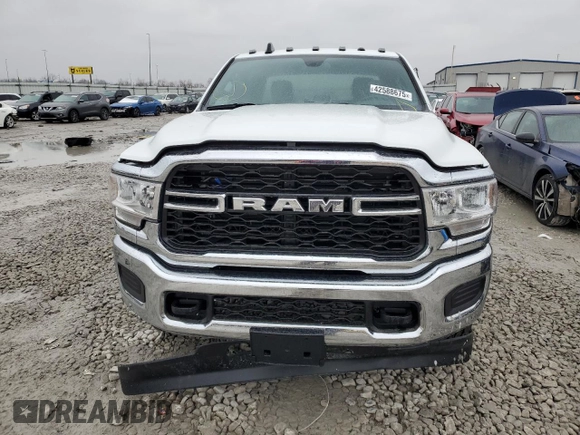 2024 Ram 3500 Tradesman with VIN 3C63R3GJ7RG312206, listed as a Copart auction lot 42588675 with 1,419 mi miles and Salvage Title. Bid and sale history available at carsss.com. Image 5.