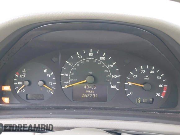 2002 Mercedes-Benz CLK 320/430 with VIN WDBLJ65G62T127659, listed as a IAAI auction lot 41298177 with 267,731 mi miles and . Bid and sale history available at DreamBid. Image 7.