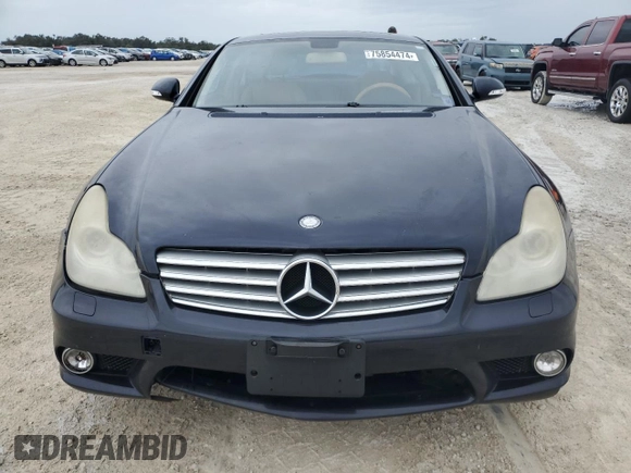 2007 Mercedes-Benz CLS-Class 5.5L with VIN WDDDJ72X47A090300, listed as a Copart auction lot 75854474 with 0 mi miles and Salvage Title. Bid and sale history available at carsss.com. Image 5.
