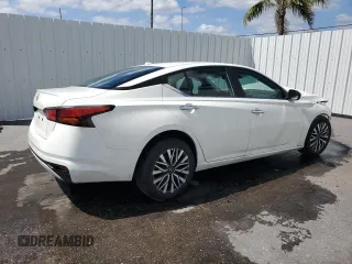 2025 Nissan Altima SV with VIN 1N4BL4DV1SN354179, listed as a Copart auction lot 51947575 with 7,359 mi miles and Non Repairable. Bid and sale history available at DreamBid. Image 3.