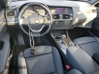 2012 BMW X3 35i z VIN 5UXWX7C5XCL975077, wystawiony jako Copart lot #56865805 z przebiegiem 226 838 mil mil oraz Tytuł czysty. Historia ofert i sprzedaży dostępna na DreamBid. Obrazek 8.