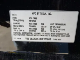 2024 Tesla Model Y Long Range with VIN 7SAYGDEEXRF983040, listed as a IAAI auction lot 41555332 with 79,506 mi miles and . Bid and sale history available at DreamBid. Image 9.