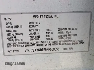 2022 Tesla Model Y Long Range z VIN 7SAYGDEE9NF509655, wystawiony jako IAAI lot #42433796 z przebiegiem 46 936 mil mil oraz . Historia ofert i sprzedaży dostępna na DreamBid. Obrazek 9.