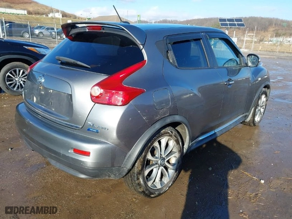 2012 Nissan Juke SV with VIN JN8AF5MV7CT107012, listed as a IAAI auction lot 41516591 with 133,816 mi miles. Bid and sale history available at carsss.com. Image 4.