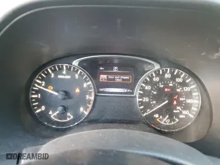 2017 Nissan Pathfinder SV with VIN 5N1DR2MNXHC686613, listed as a Copart auction lot 43831825 with 123,711 mi miles and Salvage Title. Bid and sale history available at carsss.com. Image 9.