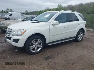 2009 Mercedes-Benz M 350 with VIN 4JGBB86E99A510418, listed as a IAAI auction lot 42200836 with 125,116 mi miles and . Bid and sale history available at carsss.com. Image 2.