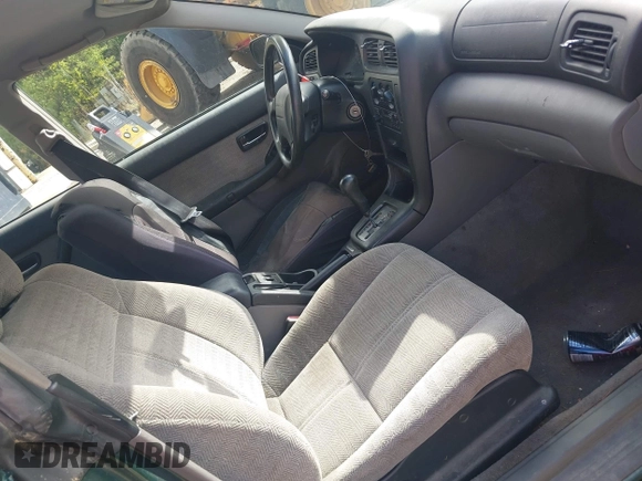 2000 Subaru Legacy L with VIN 4S3BE6357Y7207556, listed as a IAAI auction lot 42210180 with 147,970 mi miles and . Bid and sale history available at DreamBid. Image 5.
