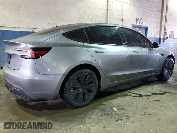 2025 Tesla Model 3 Long Range with VIN 5YJ3E1EA1SF925543, listed as a Copart auction lot 43796445 with 260 mi miles and Salvage Title. Bid and sale history available at DreamBid. Image 3.