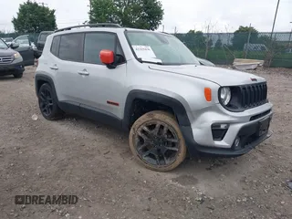 2020 Jeep Renegade Latitude z VIN ZACNJBBB0LPL76965, wystawiony jako IAAI lot #42319436 z przebiegiem 75 307 mil mil oraz . Historia ofert i sprzedaży dostępna na DreamBid. Obrazek 1.