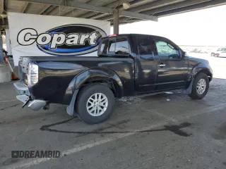 2006 Nissan Frontier SE with VIN 1N6AD06U66C467673, listed as a Copart auction lot 61019835 with 200,895 mi miles and Salvage title. Bid and sale history available at DreamBid. Image 3.