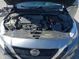 2019 Nissan Altima S with VIN 1N4BL4BV9KC122962, listed as a IAAI auction lot 41944568 with 79,011 mi miles and . Bid and sale history available at DreamBid. Image 10.