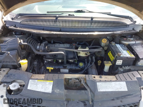 2003 Dodge Caravan Sport with VIN 2D4GP44R73R279132, listed as a IAAI auction lot 42100140 with 218,201 mi miles and . Bid and sale history available at carsss.com. Image 10.