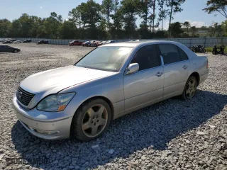 2006 Lexus LS 430 with VIN JTHBN36FX65050678, listed as a Copart auction lot 69195524 with 204,382 mi miles and Salvage Title. Bid and sale history available at carsss.com. Image 1.