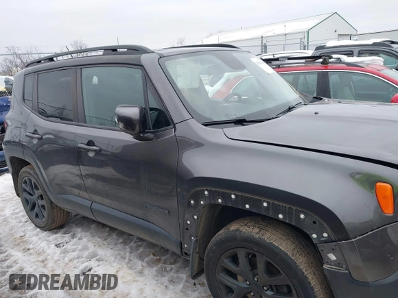 2016 Jeep Renegade Latitude with VIN ZACCJBBT7GPD59282, listed as a IAAI auction lot 41314758 with 137,369 mi miles. Bid and sale history available at carsss.com. Image 13.