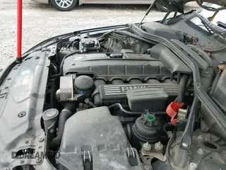 2008 BMW 5 Series 528i with VIN WBANU53508C113355, listed as a IAAI auction lot 43387915 with 319,884 mi miles and . Bid and sale history available at DreamBid. Image 12.