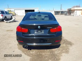 2012 BMW 3 Series 328i with VIN WBA3A5C58CF256254, listed as a IAAI auction lot 41676209 with 68,893 mi miles. Bid and sale history available at carsss.com. Image 17.