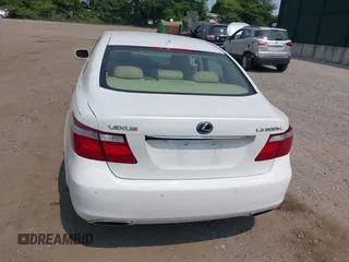 2008 Lexus LS 600h L with VIN JTHDU46F385005344, listed as a IAAI auction lot 42415220 with 109,971 mi miles and . Bid and sale history available at DreamBid. Image 16.