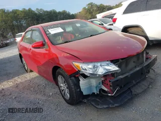 2014 Toyota Camry L with VIN 4T1BF1FK3EU770985, listed as a IAAI auction lot 41896125 with 146,100 mi miles. Bid and sale history available at carsss.com. Image 1.