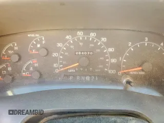 2000 Ford F-350 XL with VIN 1FTSW30L6YEB51197, listed as a Copart auction lot 49504835 with 284,070 mi miles and Salvage Title. Bid and sale history available at DreamBid. Image 9.