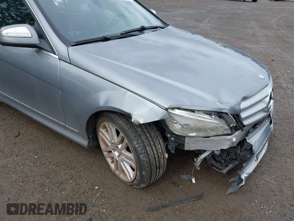 2009 Mercedes-Benz C-Class 3.0L Sport with VIN WDDGF54X19R079114, listed as a IAAI auction lot 41793301 with Not Provided miles. Bid and sale history available at carsss.com. Image 6.