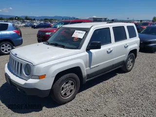 2016 Jeep Patriot Sport with VIN 1C4NJPBA8GD814997, listed as a IAAI auction lot 42708462 with 204,997 mi miles and . Bid and sale history available at DreamBid. Image 2.