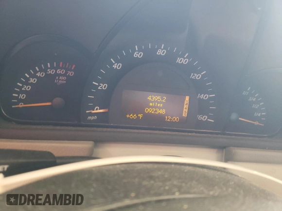 2002 Mercedes-Benz C 230/260/280/320 with VIN WDBRN47J62A223461, listed as a Copart auction lot 61325495 with 92,348 mi miles and Clean title. Bid and sale history available at DreamBid. Image 9.