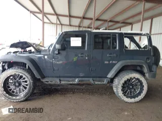 2016 Jeep Wrangler Unlimited Freedom с VIN 1C4BJWDG9GL319356, выставлен на аукционе IAAI как лот 42113994 с пробегом Не указан миль и . История ставок и продаж доступна на DreamBid. Изображение 14.