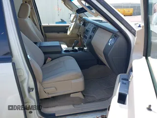 2008 Ford Expedition Max SSV with VIN 1FMFK16598LA79560, listed as a IAAI auction lot 42031253 with 240,228 mi miles and . Bid and sale history available at DreamBid. Image 5.