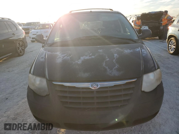 2007 Chrysler Town & Country LWB Touring with VIN 2A4GP54L47R272993, listed as a Copart auction lot 77751034 with 0 mi miles and Non Repairable. Bid and sale history available at carsss.com. Image 5.