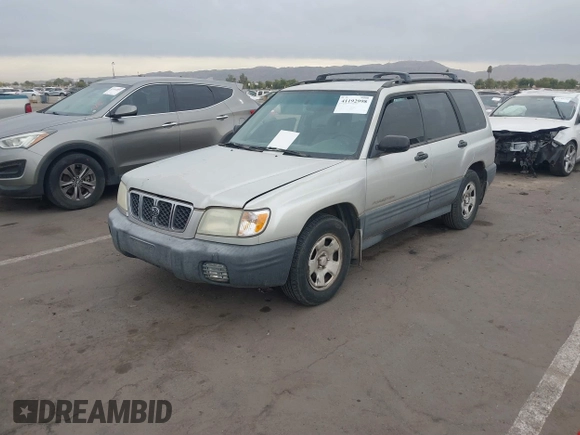 2001 Subaru Forester L with VIN JF1SF63521H766175, listed as a IAAI auction lot 41192998 with 173,532 mi miles. Bid and sale history available at carsss.com. Image 2.