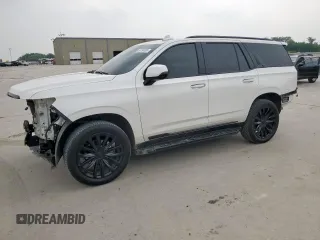 2022 Cadillac Escalade RWD Premium Luxury z VIN 1GYS3BKL2NR355879, wystawiony jako Copart lot #56738155 z przebiegiem Nie podano mil oraz Szkoda całkowita • Salvage title. Historia ofert i sprzedaży dostępna na DreamBid. Obrazek 1.