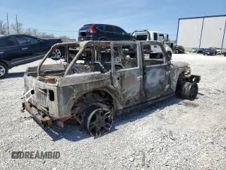 2012 Jeep Wrangler Unlimited Call of Duty MW3 с VIN 1C4BJWFG1CL262643, выставлен на аукционе Copart как лот 53474945 с пробегом Не указан миль и На запчасти • Non repairable. История ставок и продаж доступна на DreamBid. Изображение 3.