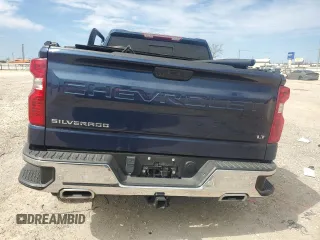 2022 Chevrolet Silverado 1500 LT with VIN 2GCUDDED5N1505777, listed as a Copart auction lot 46727945 with 28,917 mi miles and Salvage Title. Bid and sale history available at DreamBid. Image 6.