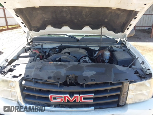 2011 GMC Sierra 1500 SLE z VIN 1GTR2VE37BZ445741, wystawiony jako IAAI lot #39359326 z przebiegiem 250 500 mil mil oraz . Historia ofert i sprzedaży dostępna na DreamBid. Obrazek 10.