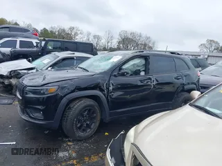 2022 Jeep Cherokee X z VIN 1C4PJMCXXND537681, wystawiony jako IAAI lot #41854831 z przebiegiem 26 685 mil mil oraz . Historia ofert i sprzedaży dostępna na DreamBid. Obrazek 14.