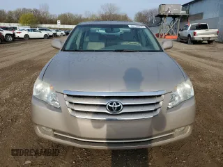 2006 Toyota Avalon XL with VIN 4T1BK36B16U148779, listed as a Copart auction lot 54176735 with 141,673 mi miles and Clean Title. Bid and sale history available at DreamBid. Image 5.