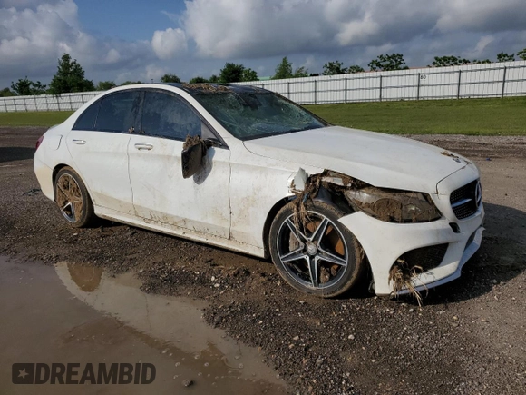 2016 Mercedes-Benz C 450 AMG z VIN 55SWF6EB4GU150824, wystawiony jako Copart lot #52748265 z przebiegiem 102 201 mil mil oraz Szkoda całkowita • Salvage title. Historia ofert i sprzedaży dostępna na DreamBid. Obrazek 4.