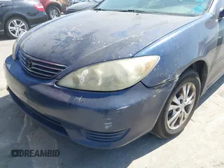 2005 Toyota Camry LE with VIN 4T1BF32K25U101690, listed as a IAAI auction lot 40453083 with 246,087 mi miles and . Bid and sale history available at DreamBid. Image 6.