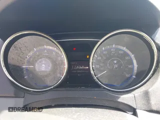 2012 Hyundai Sonata SE z VIN 5NPEC4AC6CH352214, wystawiony jako IAAI lot #42491210 z przebiegiem 236 292 mil mil oraz . Historia ofert i sprzedaży dostępna na DreamBid. Obrazek 7.