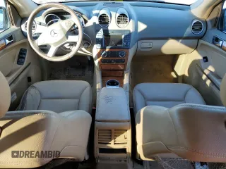 2009 Mercedes-Benz M 350 z VIN 4JGBB56E39A521977, wystawiony jako Copart lot #80796244 z przebiegiem 186 196 mil mil oraz Szkoda całkowita • Salvage title. Historia ofert i sprzedaży dostępna na DreamBid. Obrazek 8.