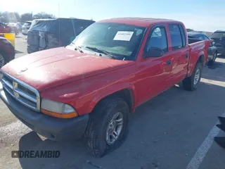 2004 Dodge Dakota Sport with VIN 1D7HG38KX4S735459, listed as a IAAI auction lot 41402108 with 262,730 mi miles. Bid and sale history available at carsss.com. Image 2.