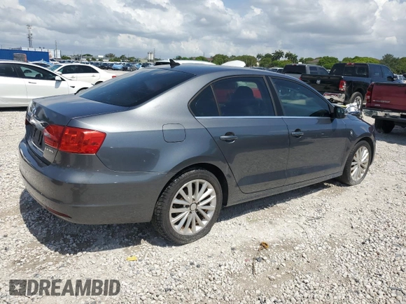 2011 Volkswagen Jetta SEL with VIN 3VWLZ7AJ8BM101755, listed as a Copart auction lot 58893045 with 147,319 mi miles and Clean title. Bid and sale history available at DreamBid. Image 3.