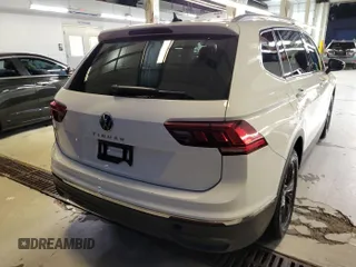 2024 Volkswagen Tiguan SE с VIN 3VV3B7AX8RM082650, выставлен на аукционе IAAI как лот 42853001 с пробегом 19 677 миль миль и . История ставок и продаж доступна на DreamBid. Изображение 14.