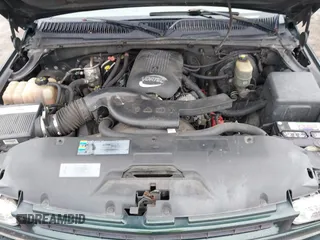 2002 Chevrolet Tahoe Z71 with VIN 1GNEK13Z82R181919, listed as a IAAI auction lot 41903548 with 375,453 mi miles. Bid and sale history available at carsss.com. Image 10.