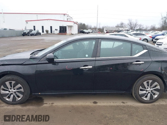 2020 Nissan Altima 2.5 S with VIN 1N4BL4BV3LC226686, listed as a IAAI auction lot 41170021 with 119,269 mi miles. Bid and sale history available at carsss.com. Image 14.