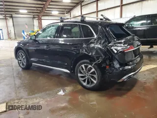 2023 Audi Q5 S line Premium Plus z VIN WA1EAAFY0P2012471, wystawiony jako Copart lot #46834795 z przebiegiem 37 811 mil mil oraz Nie do naprawy. Historia ofert i sprzedaży dostępna na DreamBid. Obrazek 2.