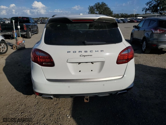 2014 Porsche Cayenne Diesel with VIN WP1AF2A21ELA42681, listed as a Copart auction lot 45193345 with 154,027 mi miles and Salvage Title. Bid and sale history available at carsss.com. Image 6.