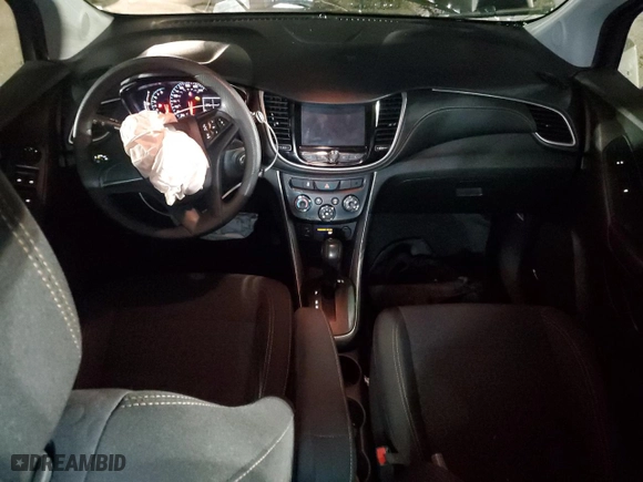 2020 Chevrolet Trax LS with VIN 3GNCJKSBXLL281095, listed as a Copart auction lot 82325984 with 28,113 mi miles and Salvage Title. Bid and sale history available at carsss.com. Image 8.