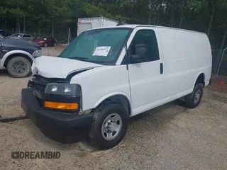 2020 Chevrolet Express Cargo with VIN 1GCWGAFP7L1128105, listed as a IAAI auction lot 42186923 with 183,036 mi miles and . Bid and sale history available at DreamBid. Image 17.